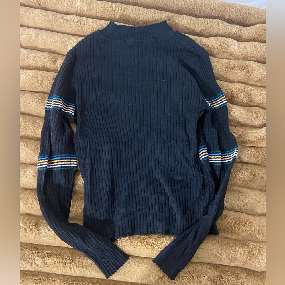 Sweater - Picture 5 of 5
